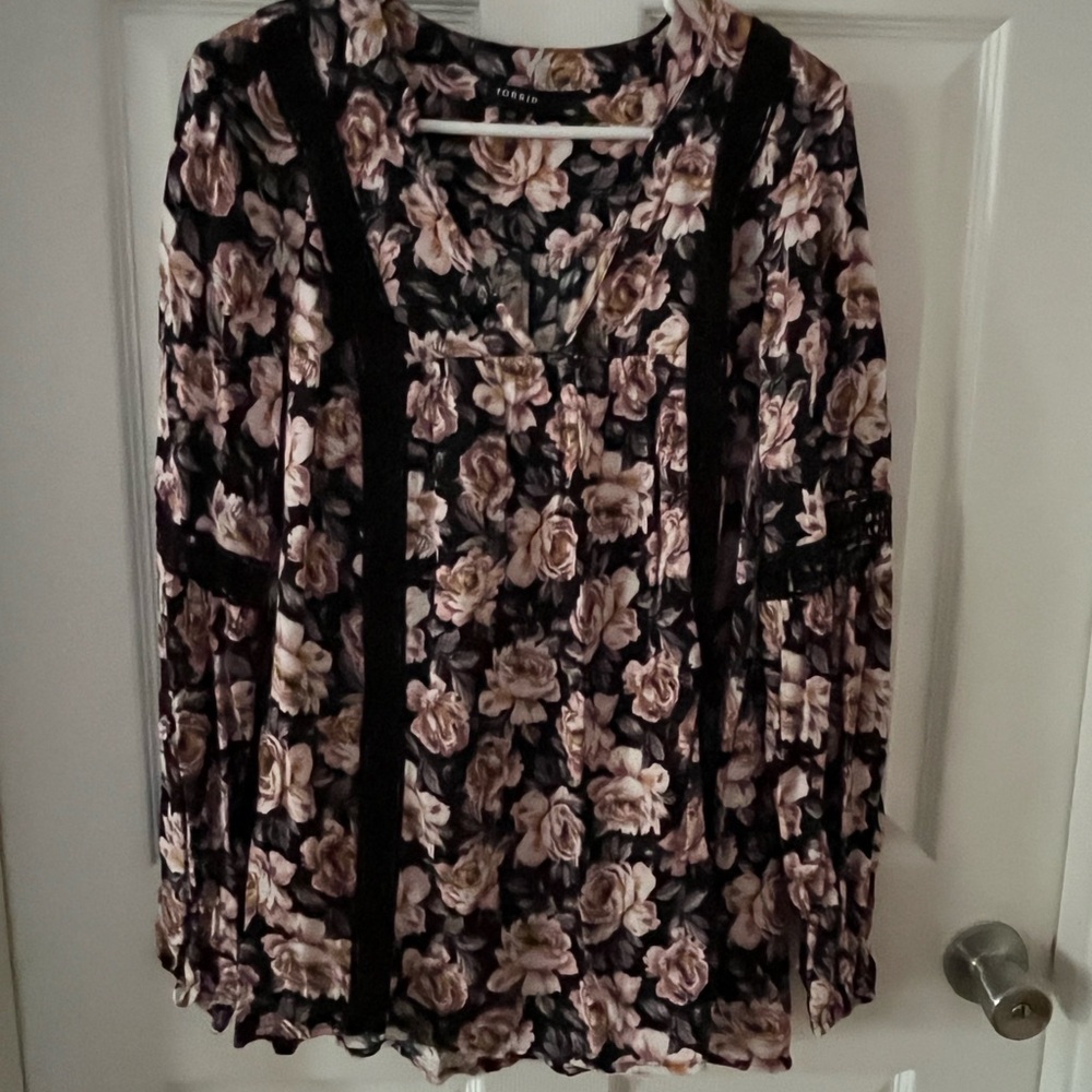 Torrid Pink and Black Ruffled Long Sleeve Blouse